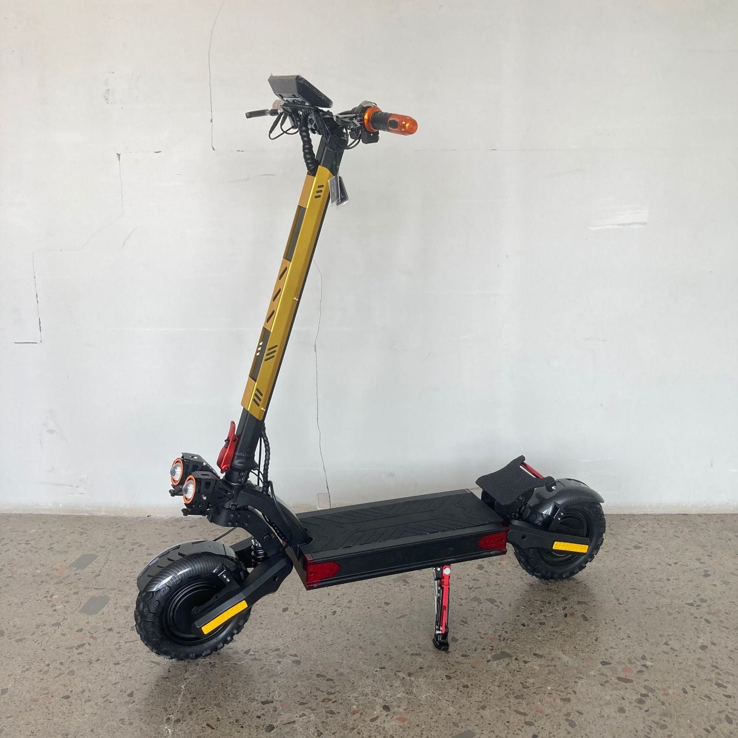 11-inch 48V20AH single and dual drive high-power electric scooter, 3500W adult outdoor high-speed long-range off-road vehicle, E-scooter two-wheeled commuter vehicle, lithium electric vehicle